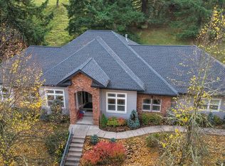 3085 Summit Sky Blvd, Eugene, OR 97405