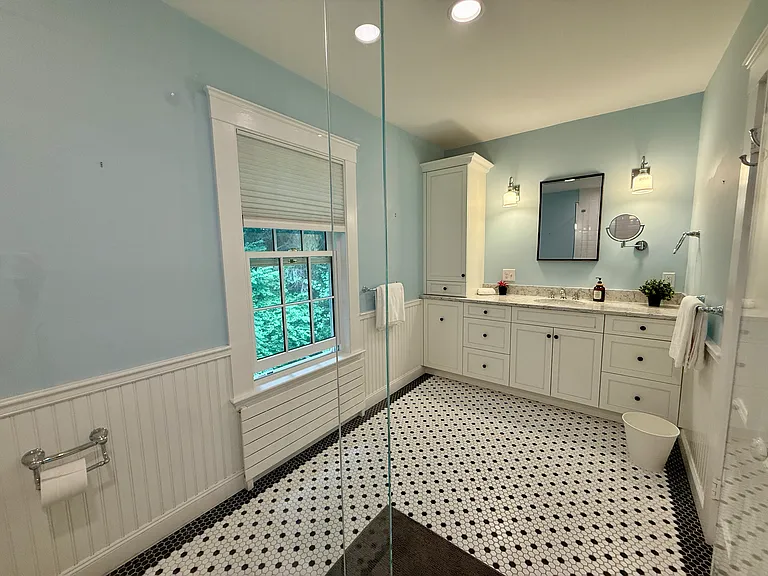 36 Maple Ave — Photo 20