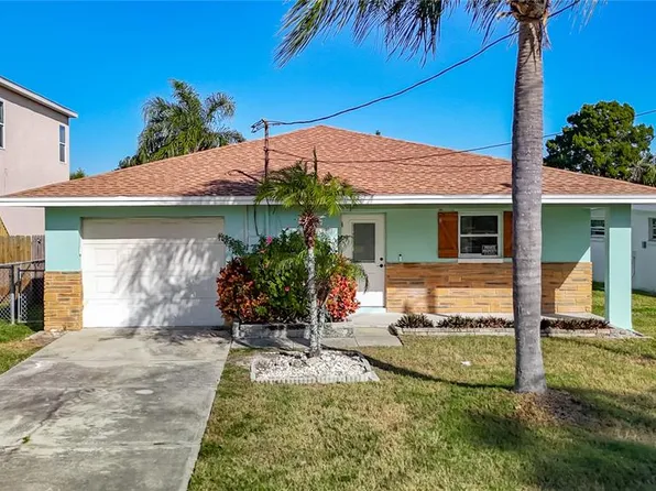 7027 McCray Dr, Hudson, FL 34667