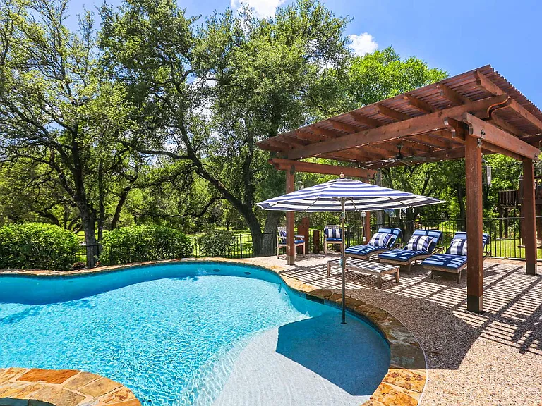 5609 Painted Valley Dr — Photo 31