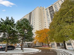 5 Parkway Forest Dr #1107, Toronto, ON M2J 1L2