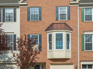 6356 Dakine Cir, Springfield, VA 22150