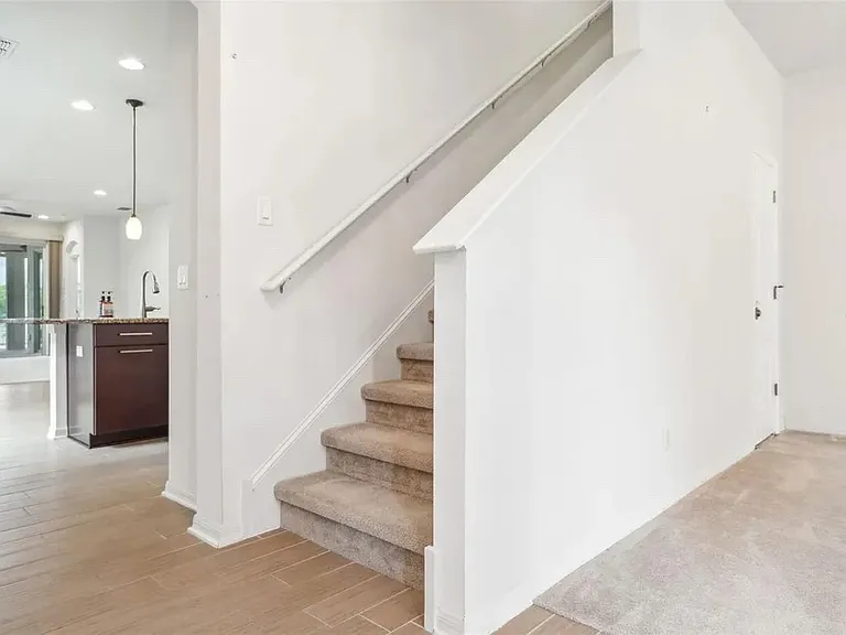 10625 Pictorial Park Dr — Photo 17