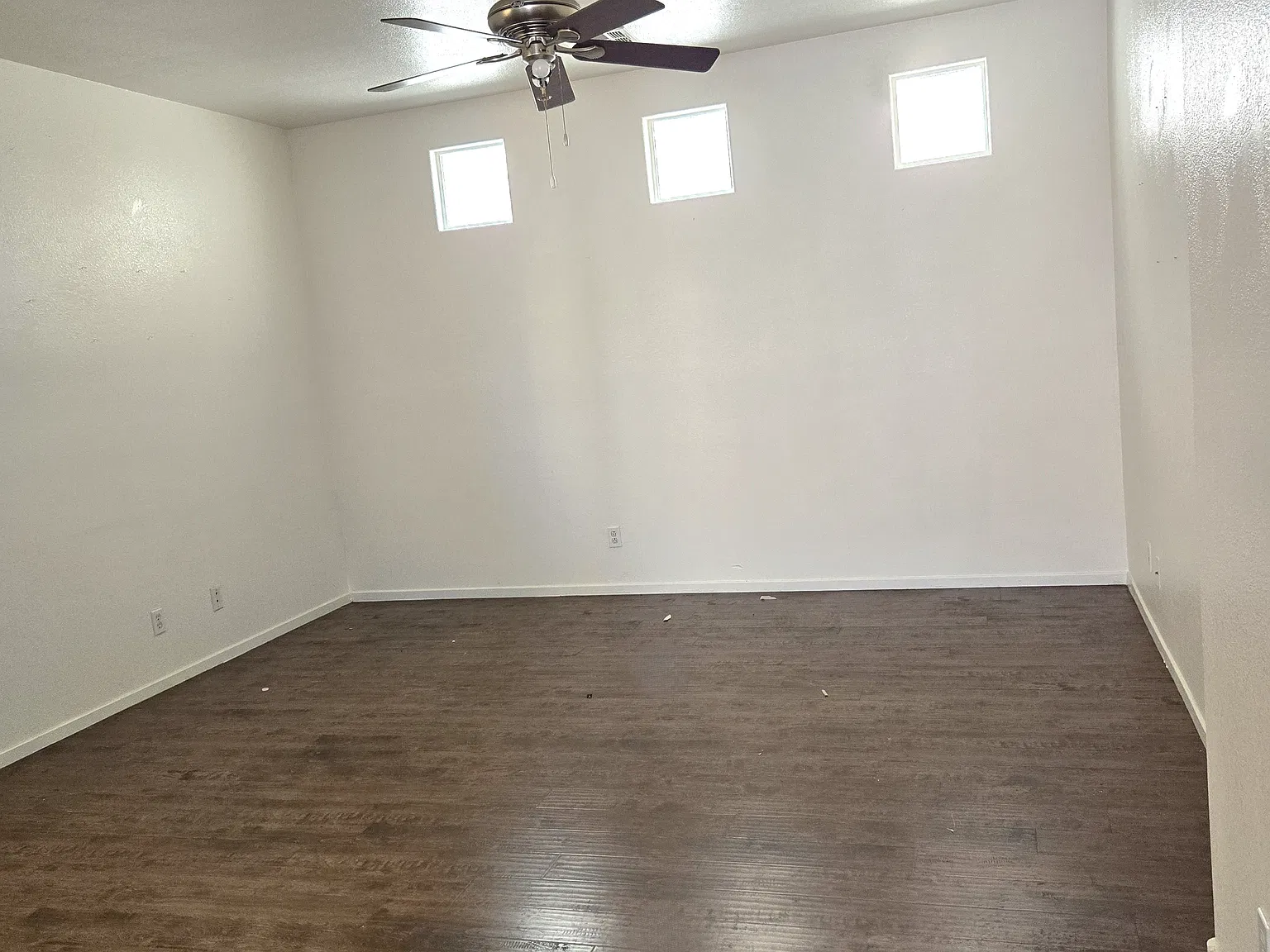 3 bed, 1230 sqft, $1,500 — Photo 4