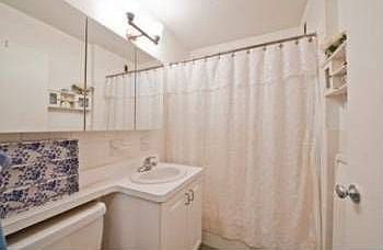 5th image of 1601 3rd Ave APT 18C