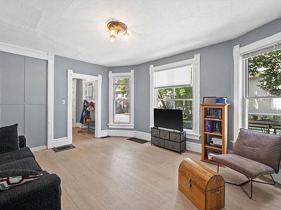 4th image of 1600 E Kane PLACE #1602