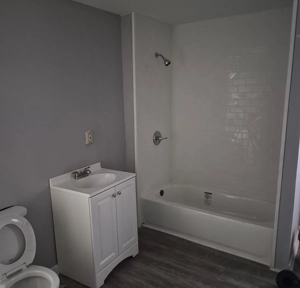3 bed, $1,400 — Photo 3