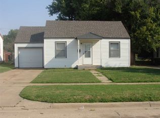 414 W Poplar Ave, Enid, OK 73701