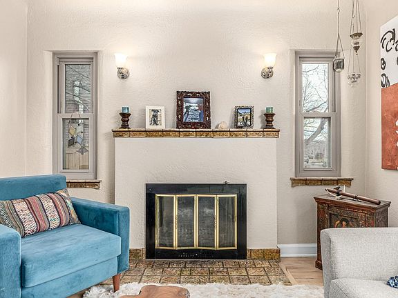 5th image of 1286 Forest St