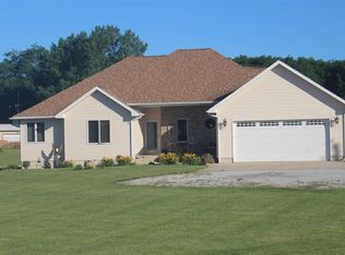 2676 Dakota Ave, Janesville, IA 50647
