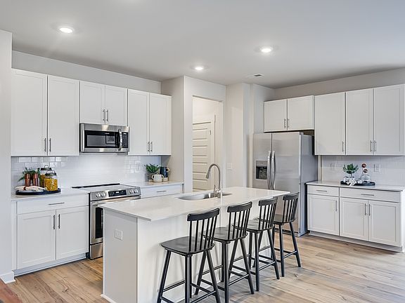 7th image of this home