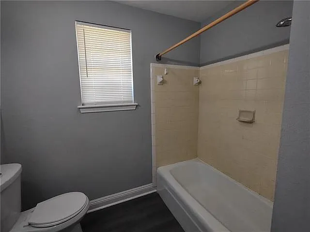 118 Yorke St #D — Photo 4
