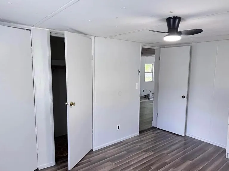 20504 Spanish Ln — Photo 16