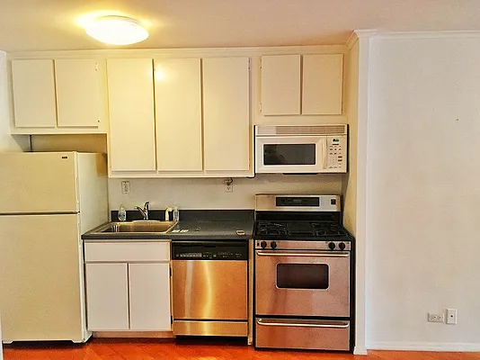 Rented by Makover Group Inc | media 12