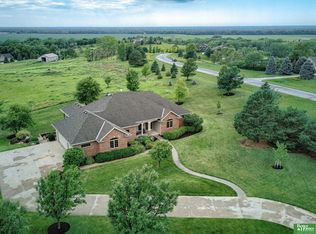 10216 S 233rd Cir, Gretna, NE 68028