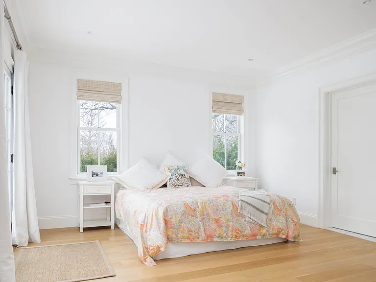 109 Hill St — Photo 15
