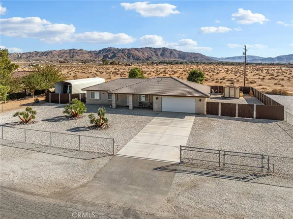 16575 Quinnault Rd, Apple Valley, CA 92307