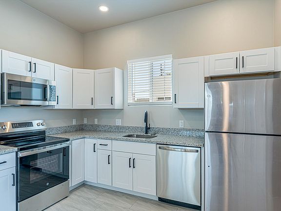 5th image of 1315 W Speedway Blvd #1