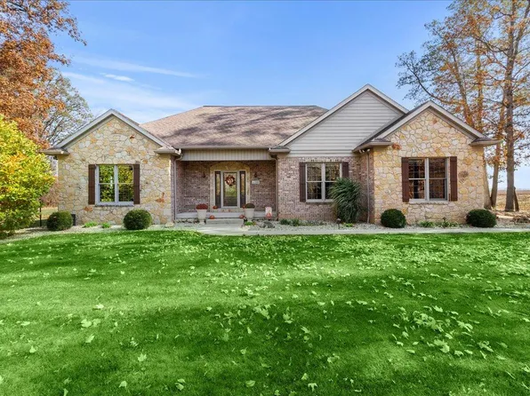 8749 Liberty Trace Ln, West Liberty, OH 43357