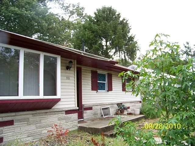 115 National Union Blvd photo 1