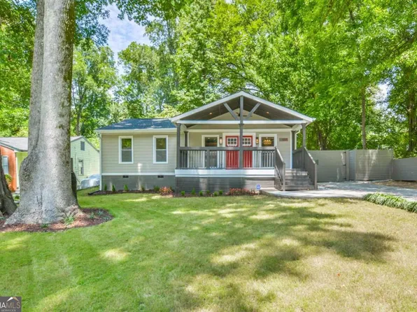 1391 Kennesaw Dr NW, Atlanta, GA 30318