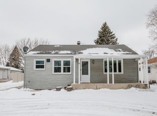 9843 S Chicago Rd, Oak Creek, WI 53154