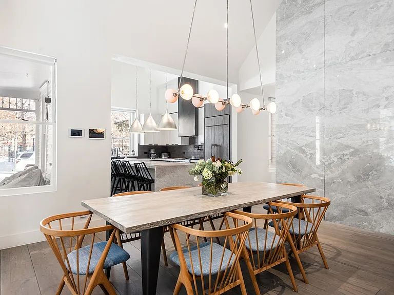 131 W Bleeker St — Photo 11