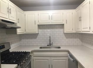 3 Earls Ct UNIT B, Farmington, CT 06032