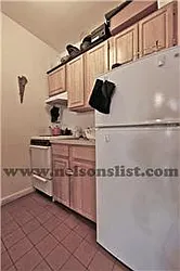 Rented by R New York