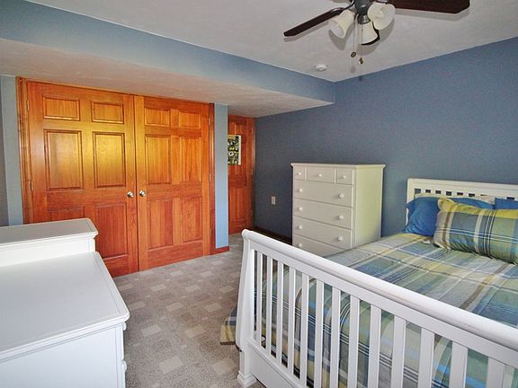 4th image of 831 Canterbury Castle Ln