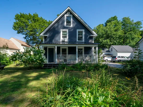 66 Crescent Street, Henniker, NH 03242