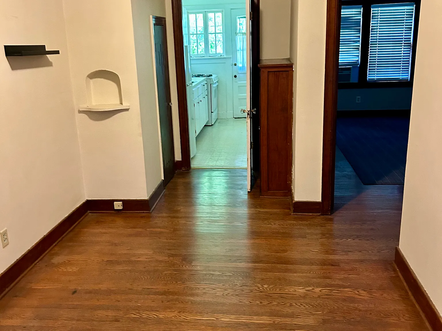 3253 Overland Pl — Photo 1