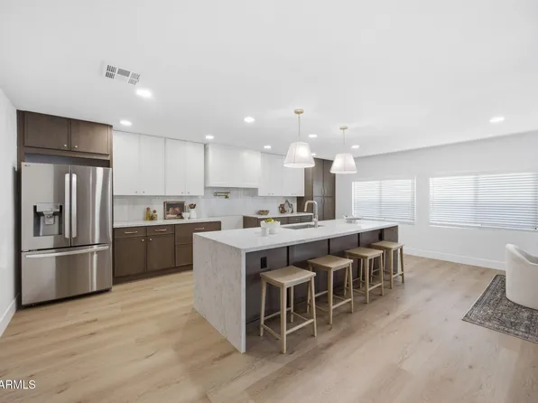 10618 N 27TH Street, Phoenix, AZ 85028