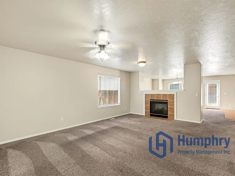 3527 E Hand Cart Ln — Photo 48