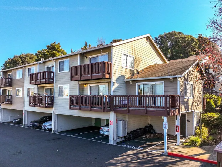 Granite Pointe Apartments — Photo 6