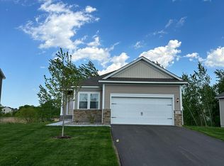 410 Tanner Dr, Waverly, MN 55390