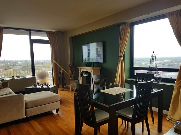 living area 2