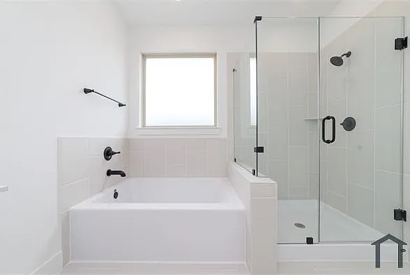 2208 Inglenook Grove Dr — Photo 14