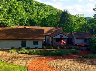 108 Cougar Ln, Ligonier, PA