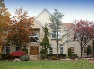 132 Edison Ave, Edison, NJ 08820