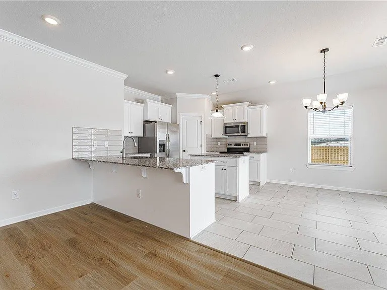 317 S Nightfall Ave — Photo 6