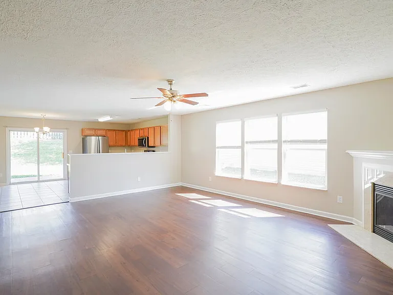 3460 Chandler Cove Way — Photo 5