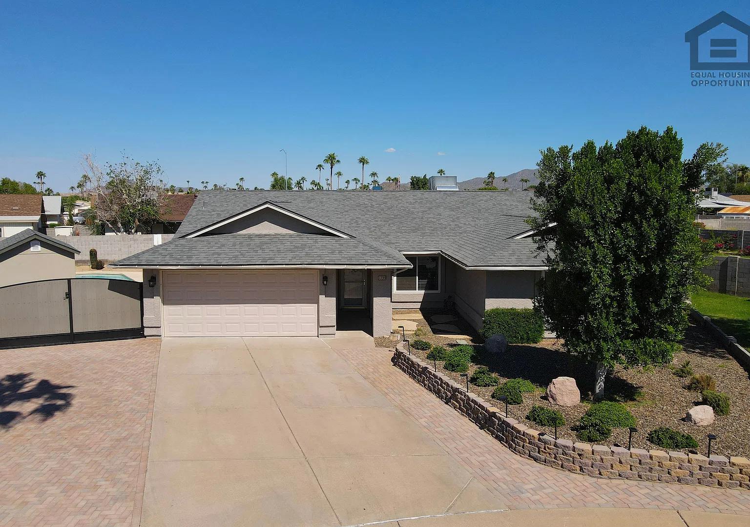 4Bed/2Bath House at Recker Rd/McKellips Rd! Ready for Immediate Move-In! — Photo 3