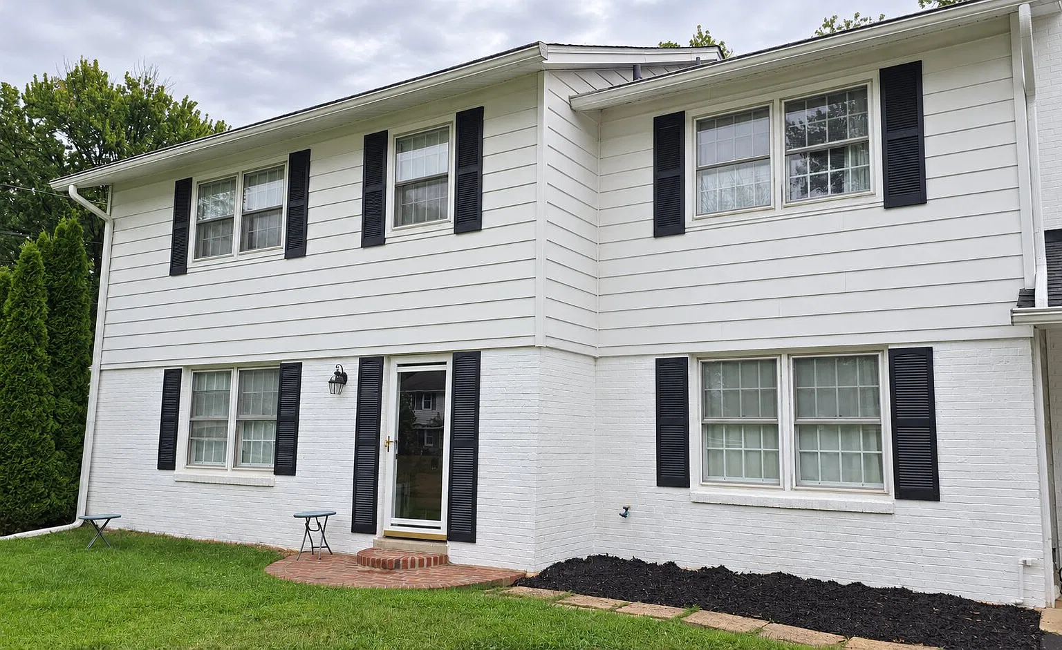 Stunning 4BR/2.5BA Colonial in Mill Creek Towne for Rent! — Photo 2
