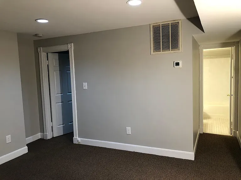 2510 Cliffbourne Pl NW #10 — Photo 8