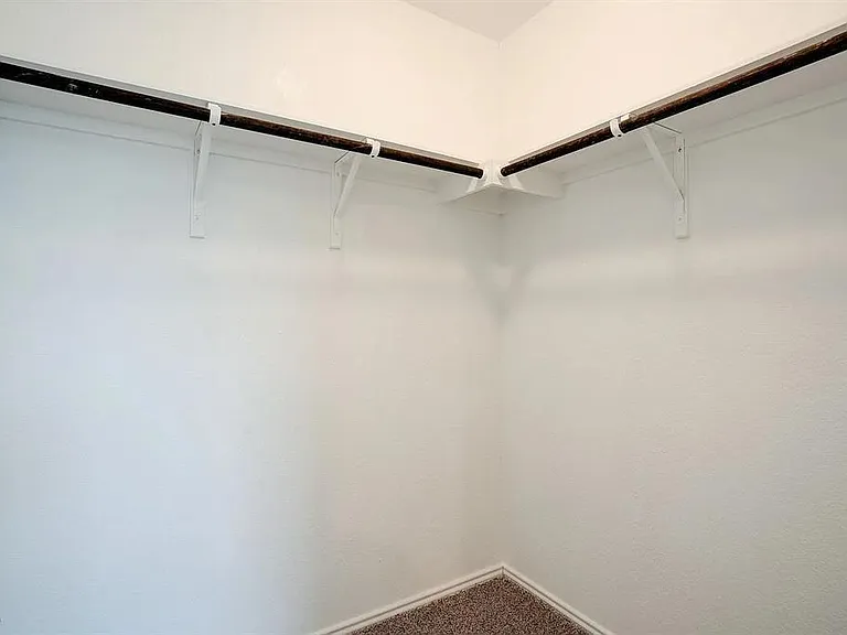 209 Majestic Cedar Dr — Photo 19