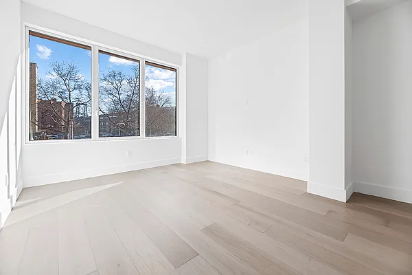 Rented by REAL New York | media 15