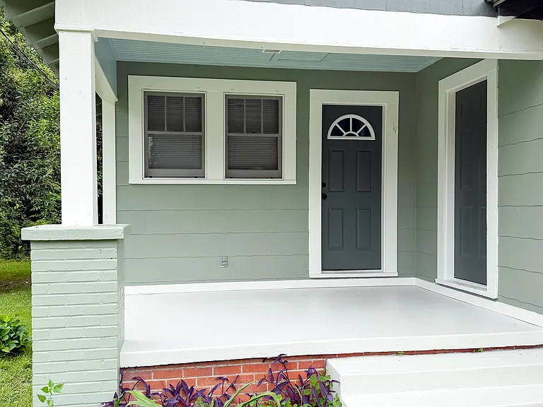 1118 Mobley St — Photo 3