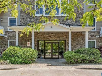 5 Tenakill Park E APT 104, Cresskill, NJ, 07626