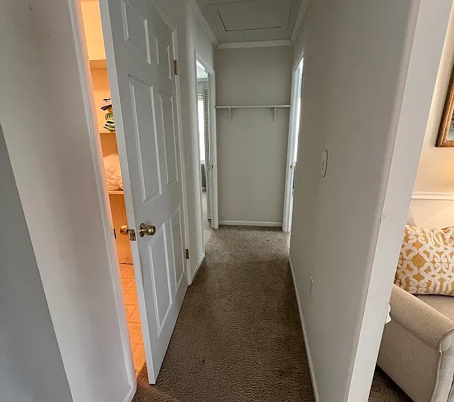 1827 Oakwood Ave NE — Photo 13